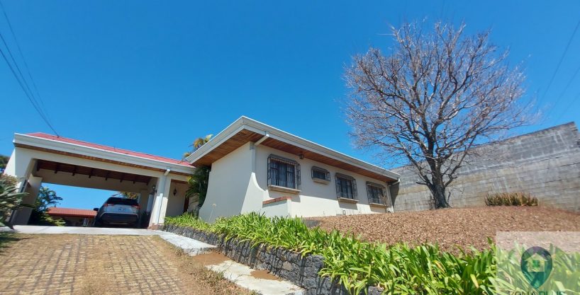 Casa Comercial en Heredia