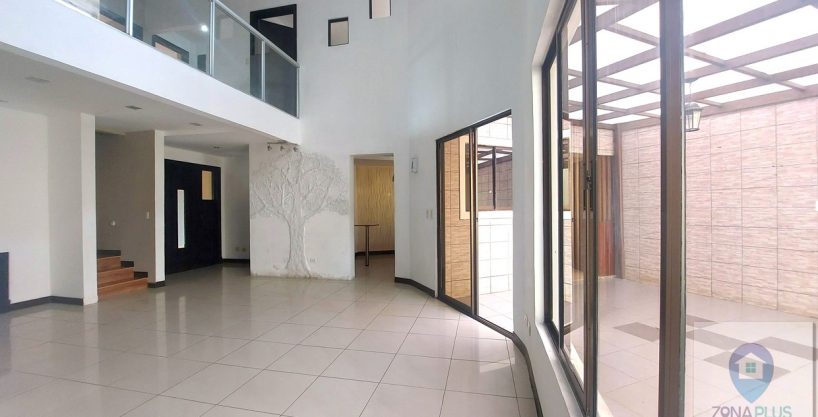 Venta Casa en Mercedes Sur