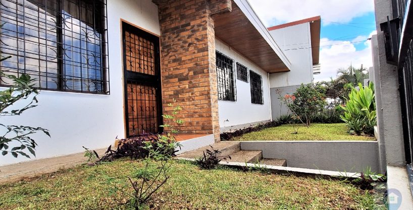 Casa en Montes de Oca