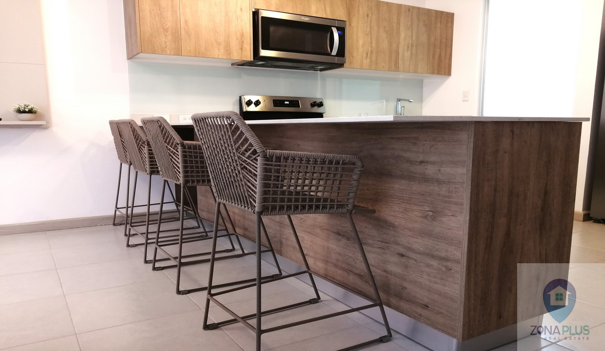 Casa semi amoblada en alquiler en Condominio Altos de Palermo, Heredia
