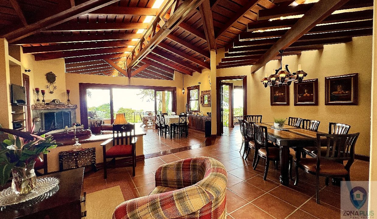 Casa de lujo en Heredia