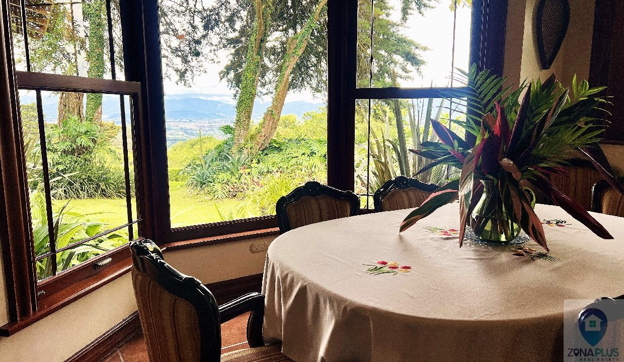 Casa de lujo en Heredia