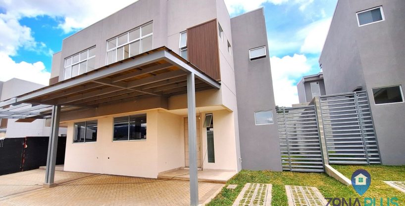 Casas en Condominio Ayarco 385