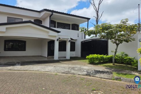 Casa en San Lorenzo de Flores